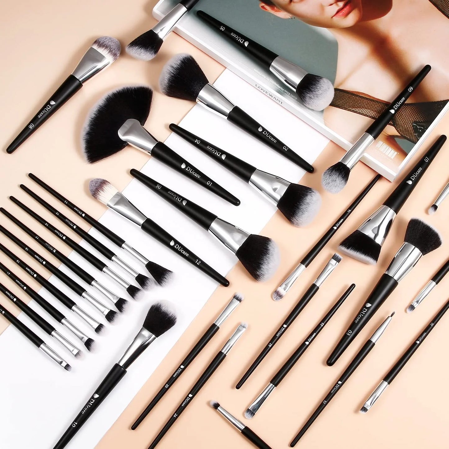 DUcare Professional Makeup Brush Set with 10 to 32 Pieces for Flawless Beauty